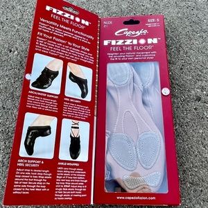 Capezio Fizzion Z11 Dance Shoes  NUDE Jazz Lyrical Womens SZ 6-7 Men SZ 4-5